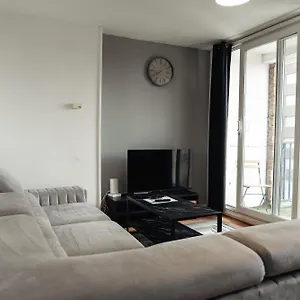 Apartment Shard View 2 Bed Entire Flat, London