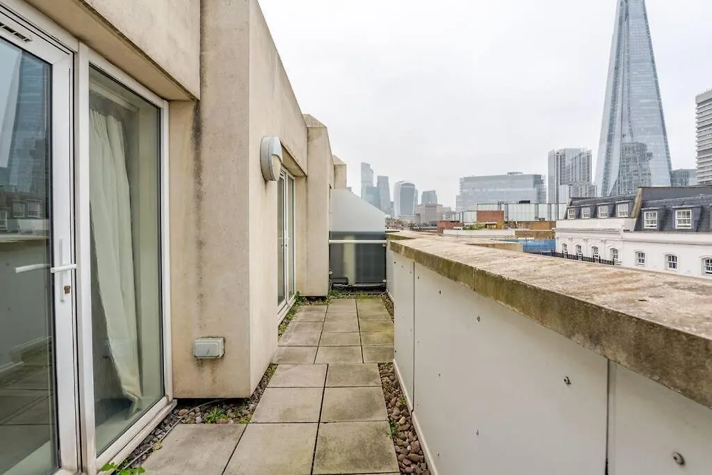 Stunning Duplex Penthouse With Shard Views Apartment London